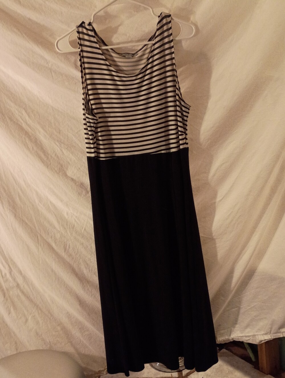 Women's Size 16 Danny And Nicole Sleeveless Maxi Dress
